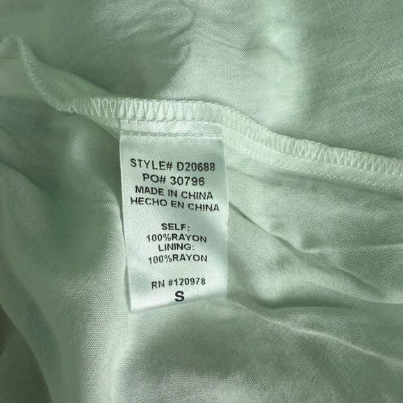 entro Floral Dress - Picture 8 of 10